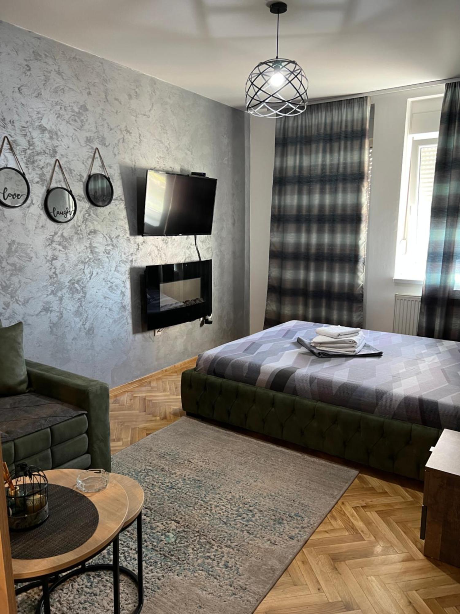 Apartman Didi2- Free Private Parking-Garage Novi Sad Ngoại thất bức ảnh